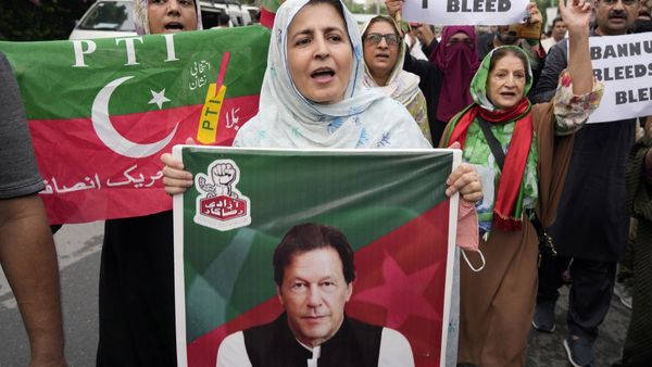 పాకిస్తాన్ జైలులో ఇమ్రాన్ ఖాన్ హత్య? నిజమేంటి?