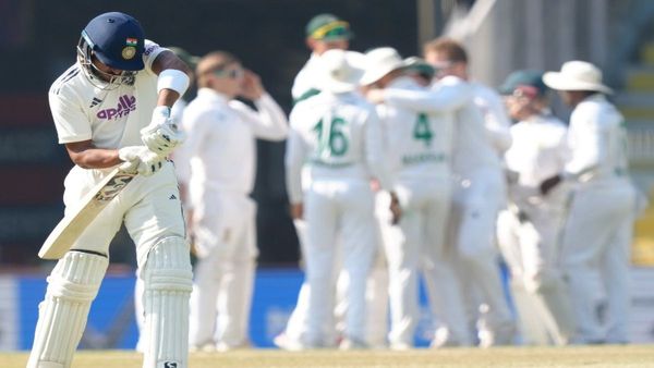 స్కోర్ చూడాలంటేనే భయం పుట్టించారు కదరా
