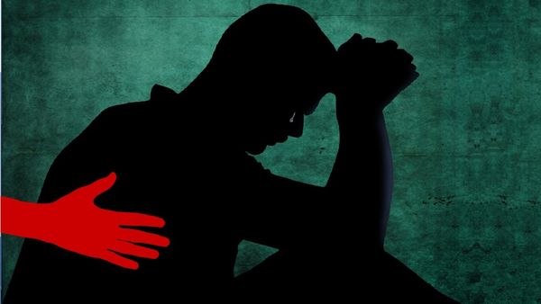 యువకుడిని కిడ్నాప్ చేసి గ్యాంగ్ రేప్ చేసిన నలుగురు యువతులు..!