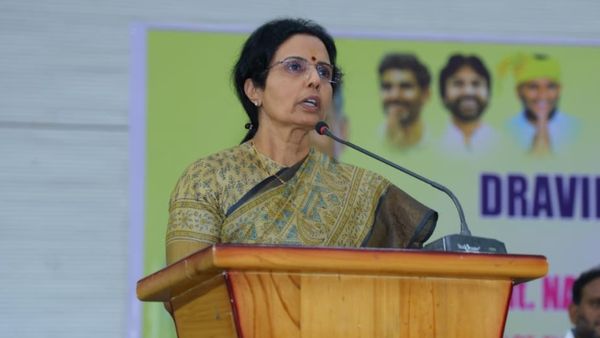 మా కుటుంబానికి ముప్పు ఉంది.. ఏపీ సీఎం సతీమణి సంచలన వ్యాఖ్యలు !!