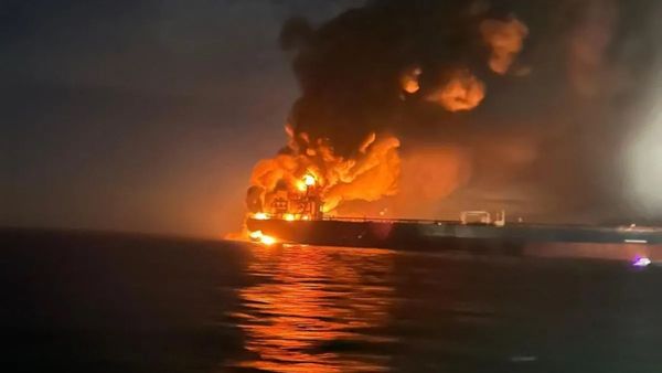 వైరల్ వీడియో: 'ఇది విరాట్'.. 'సాయం కావాలి'.. 'మేడే'..