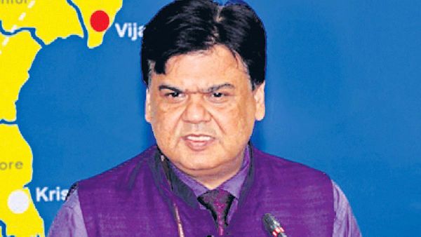 ఏబీ వేంకటేశ్వర రావు, జాస్తికి ప్రవీణ్ ప్రకాశ్ క్షమాపణ..!!