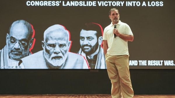 25 లక్షల ఓట్ల చోరీ: 'హెచ్-ఫైల్స్' పేరుతో రాహుల్ హైడ్రోజన్ బాంబ్!