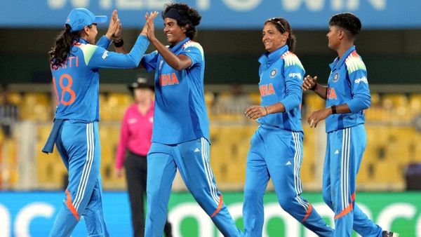 భారత్ మహిళల వరల్డ్ కప్ ను గెలిచిన వేళ.. సంచలన నిర్ణయం