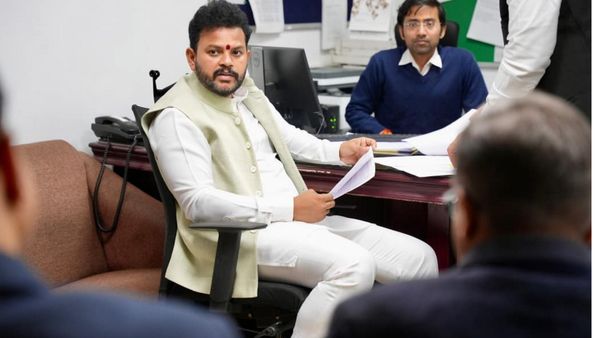 అప్పటివరకు రీఫండ్స్ క్లియర్ చేయాలి: ఇండిగోకు కేంద్రం అల్టిమేటం