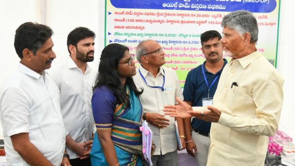 ఏలూరు కలెక్టర్ పై చంద్రబాబు సీరియస్..! రీజన్ ఇదే..!