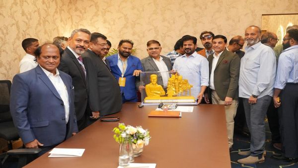 స్క్రిప్ట్‌తో వస్తే సినిమా పూర్తి చేసుకునేలా సర్కారు ప్రోత్సహం - సీఎం రేవంత్