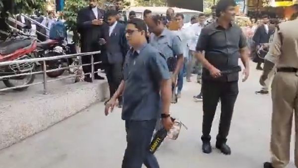 నాంపల్లి సీబీఐ కోర్టుకు బాంబు బెదిరింపు.. హై అలెర్ట్!