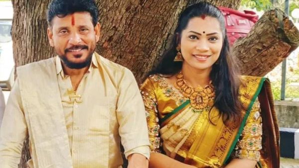 పోలీసుల అదుపులో దివ్వెల మాధురి..?