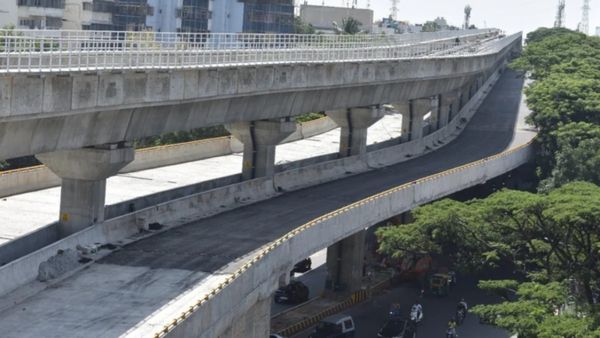 బెంగళూరు డబుల్ డెక్కర్ ఫ్లైఓవర్ ఆల్మోస్ట్ రెడీ..!!