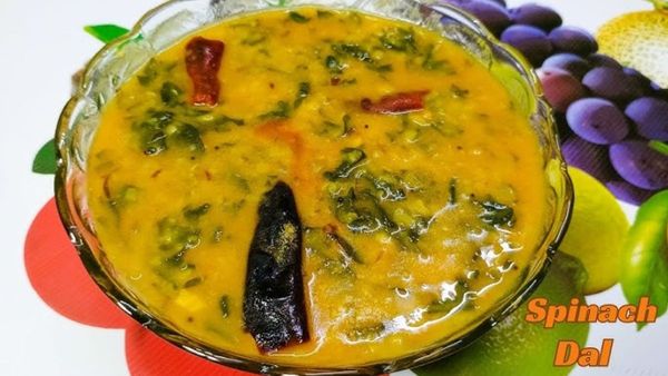 ఆంధ్రా స్టైల్ పాలకూర పప్పు.. నెయ్యితో వేడి అన్నంలో తింటే అదుర్స్,హెల్త్ బెనిఫిట్స్!