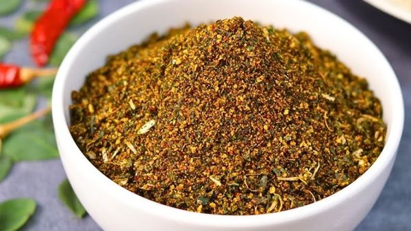 ఆంధ్రా స్టైల్ మునగాకు కారం పొడి.. రోజూ తింటే మీకు సూపర్ ఎనర్జీ!