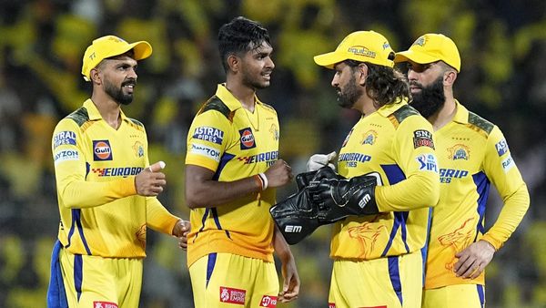 IPL Auction 2026: జాక్ పాట్ కొట్టేసిన 'బేబీ మలింగ' 