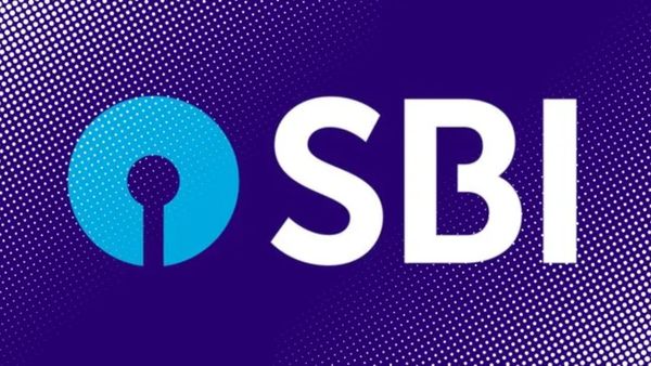 రూ.44.7 లక్షల జీతంతో SBI ఉద్యోగాలు.. ఎగ్జామ్ లేకుండానే !