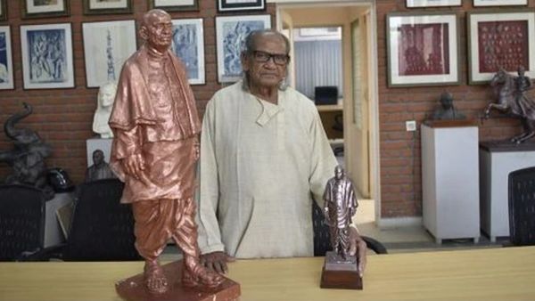 ప్రముఖ శిల్పి రామ్‌ సుతార్ కన్నుమూత..