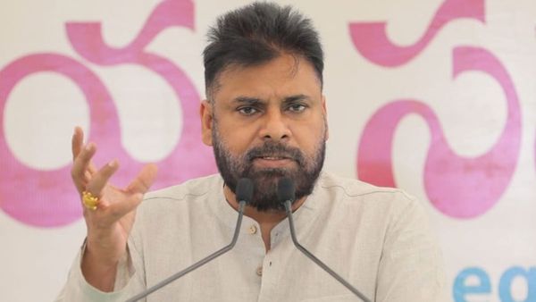 ఆ ముగ్గురు నాతో ఉండటంతోనే ఇది సాధ్యమైంది - పవన్ కీలక వ్యాఖ్యలు..!!