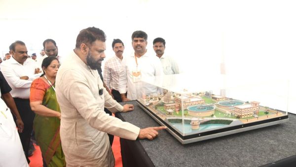 బెదిరిస్తే సహించం, తాటతీస్తాం - వైసీపీ నేతలకు పవన్‌ వార్నింగ్‌ ..!!