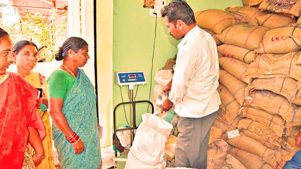  ఇక వారికి రేషన్ సరఫరా బంద్, డెడ్ లైన్ - కీలక ఆదేశాలు..!!