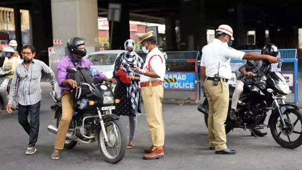 పెండింగ్ ఈ- చలాన్లపై హైదరాబాద్ ట్రాఫిక్ పోలీసుల సూచనలు