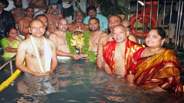 TTD: వైకుంఠ ద్వాదశి వేళ తిరుమలలో అరుదైన ఘట్టం, భక్తులకు గోల్డెన్ ఛాన్స్..!!