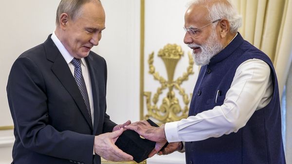 పుతిన్‌కు మోదీ ఇచ్చిన 6 ప్రత్యేక కానుకలు!