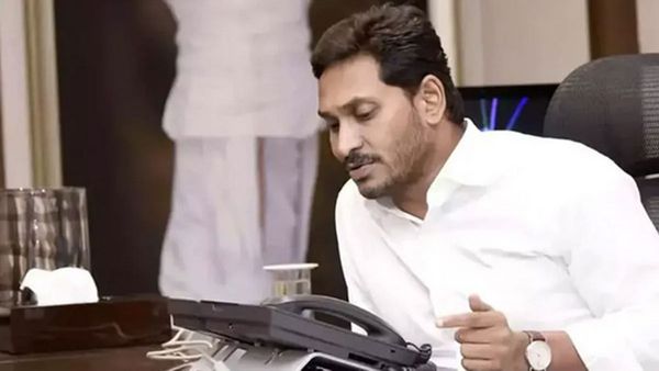  తెలంగాణ నుంచి జగన్ కు ఫోన్ కాల్..