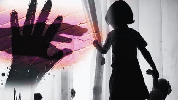 ఎండిపోయిన కాలువలో చిన్నారి మృతదేహం.. పోస్ట్‌మార్టం రిపోర్ట్ లో విస్తుపోయే నిజాలు