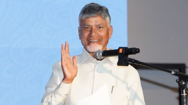 రాష్ట్రానికి రండి... పరిస్థితులు గమనించండి