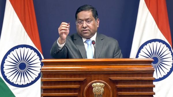 అమెరికా సైనికచర్యపై భారత్ హైఅలర్ట్