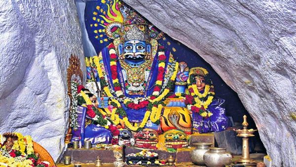 కొమురవెల్లి మల్లన్న జాతర ప్రారంభం..