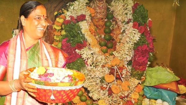 మేడారం జాతరలో కనిపించని మంత్రి కొండా సురేఖ మార్క్!