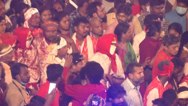 వనంలోకి ప్రవేశించిన సమ్మక్క- సారలమ్మలు.. ముగిసిన మేడారం జాతర