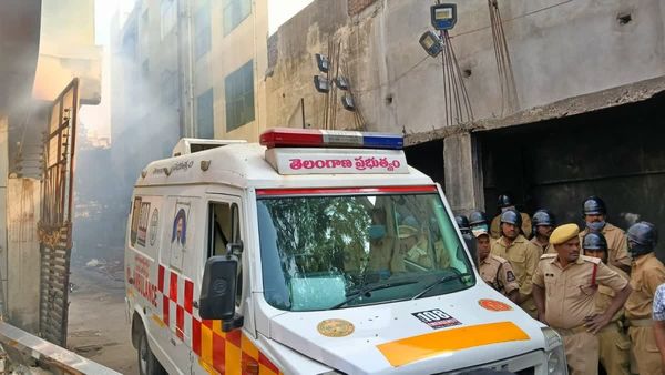 నాంపల్లి అగ్నిప్రమాదం.. మృతుల కుటుంబాలకు రూ.5లక్షల చొప్పున పరిహారం