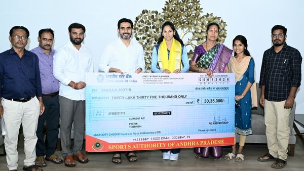 అథ్లెట్ జ్యోతి యర్రాజికి అండగా ఏపీ ప్రభుత్వం.. రూ.30.35 లక్షల ఆర్థిక సాయం !! 