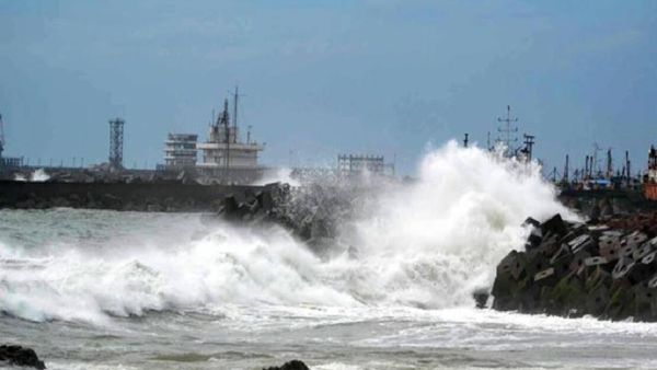 సంక్రాంతి సంబరాలు కష్టమేనా.. దూసుకొస్తున్న 