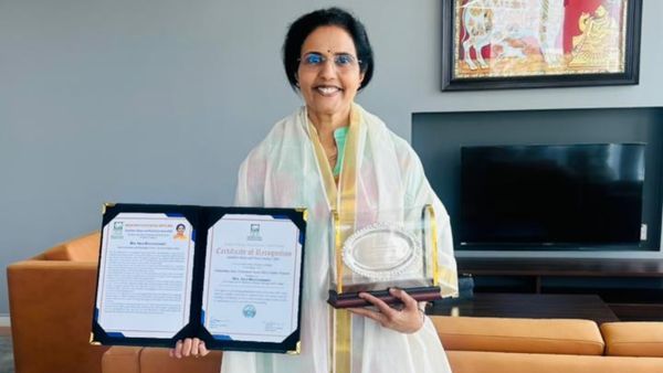 భువనమ్మ మరో అరుదైన ఘనత.. సీఎం చంద్రబాబు ప్రశంసలు !!