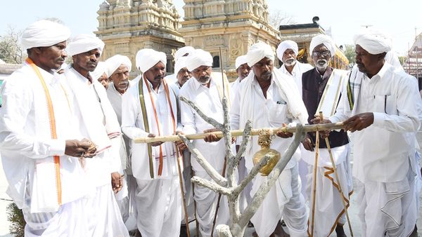 కేస్లాపూర్‌ నాగోబా జాతరకు సర్వం సిద్ధం.. నేటి నుంచే !!