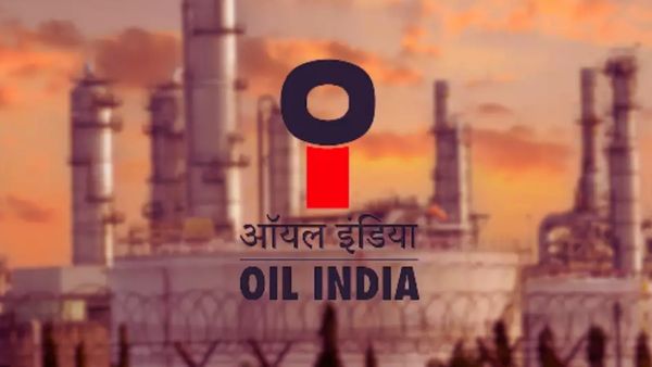 భారీ జీతంతో ప్రభుత్వ ఉద్యోగం.. గోల్డెన్ ఛాన్స్ మిస్ అవ్వొద్దు !!