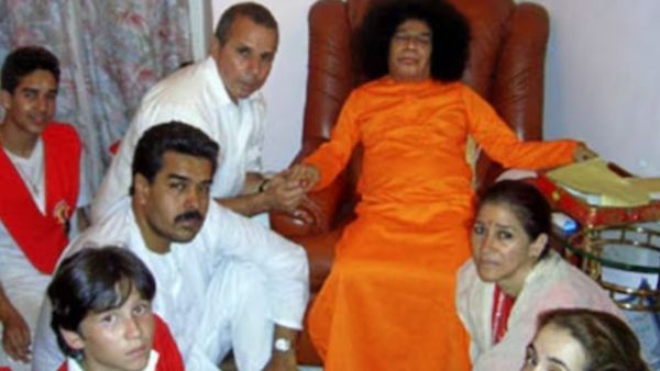 పుట్టపర్తి గుట్టు: నికోలస్ మదురో, సత్యసాయి బాబాకు ఉన్న సీక్రెట్ బంధం ఏంటి?