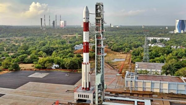 అంతరిక్షంలో `ఫ్యూయెల్ పంప్` నిర్మాణం: చరిత్ర సృష్టించిన ISRO