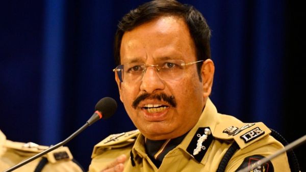 ఎమర్జెన్సీ విమర్శల వేళ సజ్జనార్ సంచలన ట్వీట్..!