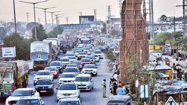 అదిరిపోయే రికార్డ్.. విజయవాడ నేషనల్ హైవేపై 5రోజుల్లో 3లక్షలకు పైగా వాహనాలు!