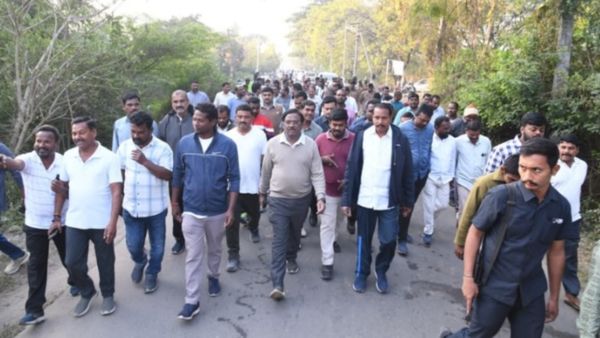 ఎగిరి గంతేసే వార్త.. వారికి ఇళ్ళ పట్టాలు ఇస్తామని చెప్పిన తెలంగాణా మంత్రి