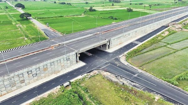 ఏపీ ప్రభుత్వం సూపర్ గిఫ్ట్ .. ఆ మార్గంలో దూసుకుపోవుడే!