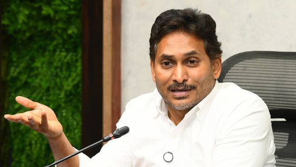 సీమ కేంద్రంగా వైసీపీ భారీ స్కెచ్, ముహూర్తం ఫిక్స్..!!