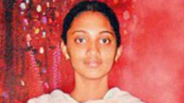 Ayesha Meera: ఆయేషా మీరా కేసులో సీబీఐ కోర్టు కీలక ఆదేశం-27న అంత్యక్రియలు..!