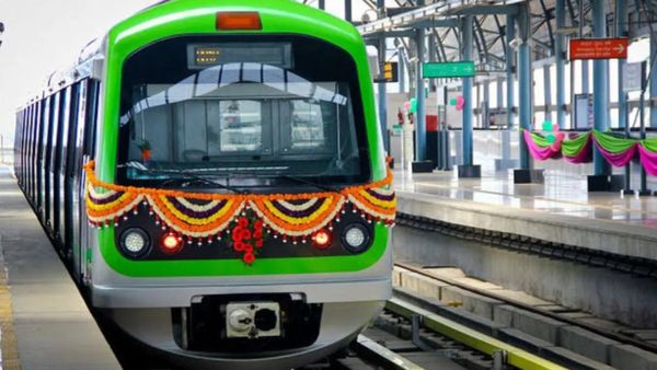 మెట్రో రైల్ ప్రయాణం ఇక మరింత ప్రియం: ఛార్జీల మోత: కొత్త ఫేర్ ఛార్ట్ వెల్లడి..!!