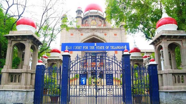 పది పాసైతే చాలు.. భారీ జీతంతో తెలంగాణ హైకోర్టులో కొలువుల మేళా !