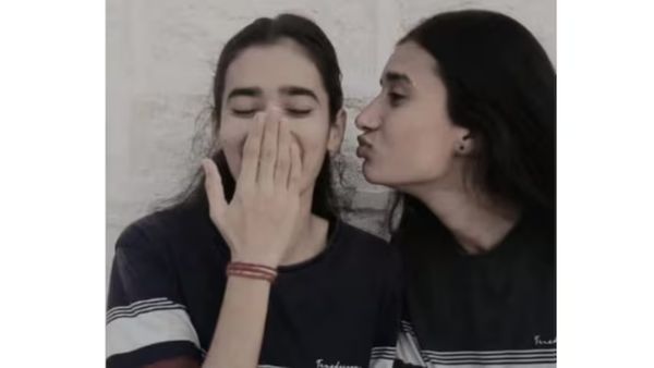 మరికొన్ని గంటల్లో అక్కాచెల్లెళ్ల పెళ్లి.. విగత జీవులుగా.. ఏం జరిగింది..?