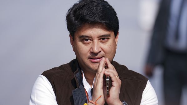 నేను డబ్బా మంత్రిని: కేంద్ర మంత్రి సంచలన వ్యాఖ్యలు